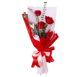 Composition of 3 roses